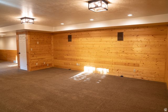 294 W JENNINGS LN, Centerville, UT 84014