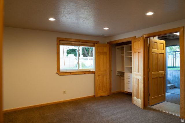 294 W JENNINGS LN, Centerville, UT 84014