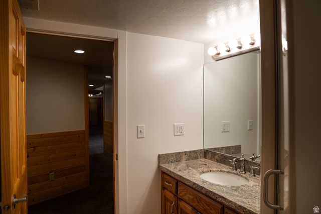 294 W JENNINGS LN, Centerville, UT 84014