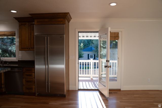 294 W JENNINGS LN, Centerville, UT 84014