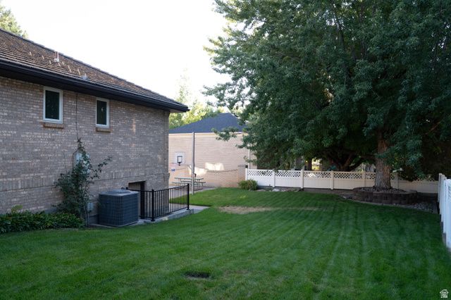 294 W JENNINGS LN, Centerville, UT 84014