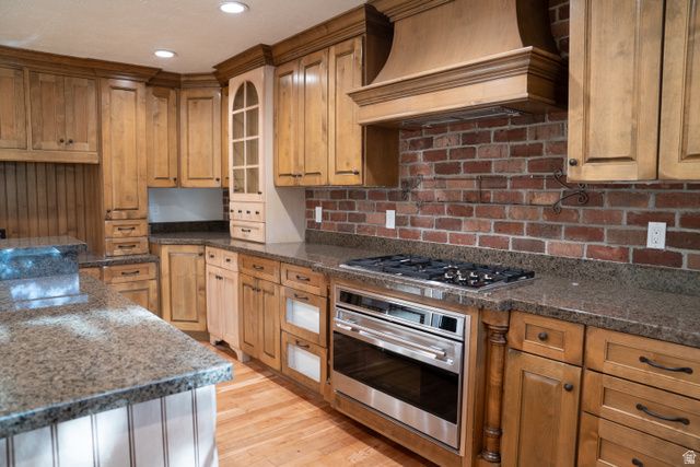 294 W JENNINGS LN, Centerville, UT 84014