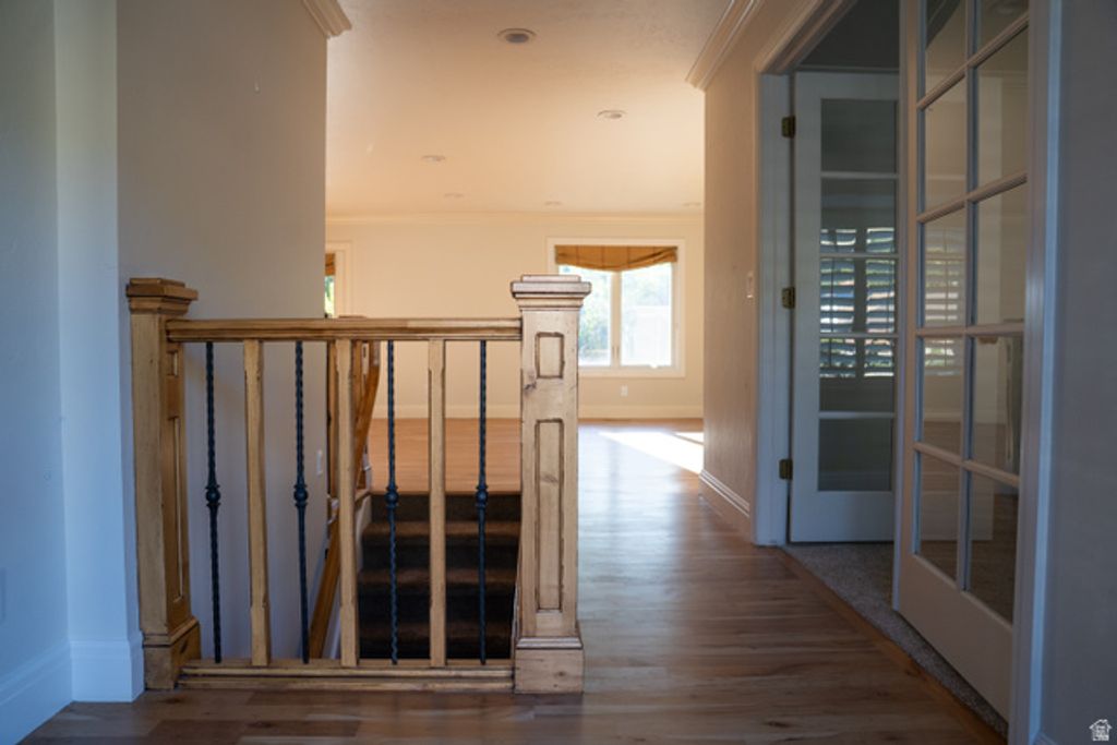 294 W JENNINGS LN, Centerville, UT 84014 — photo 2