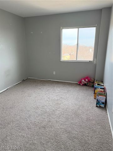 20333 Detroit Road, Rocky River, OH 44116