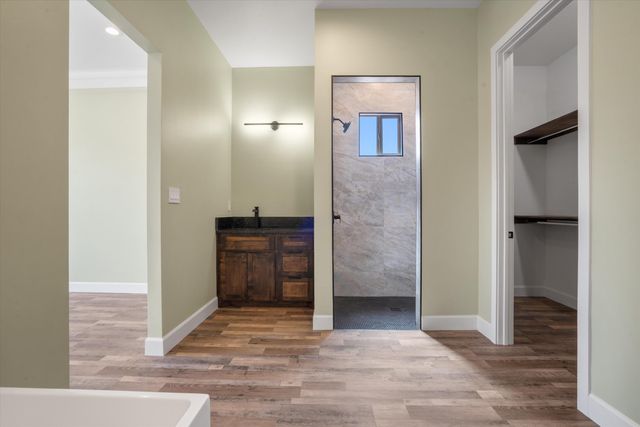5100 GUADALUPE Trail NW, Albuquerque, NM 87107