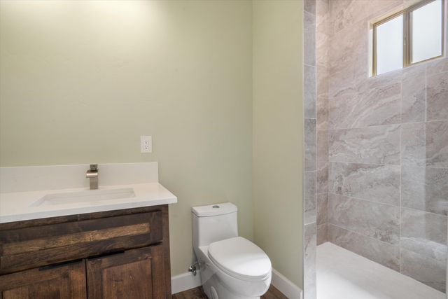 5100 GUADALUPE Trail NW, Albuquerque, NM 87107