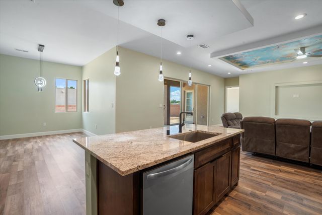 5100 GUADALUPE Trail NW, Albuquerque, NM 87107