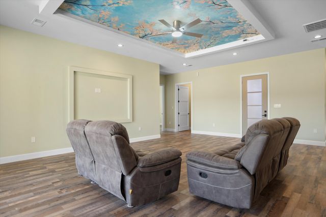 5100 GUADALUPE Trail NW, Albuquerque, NM 87107