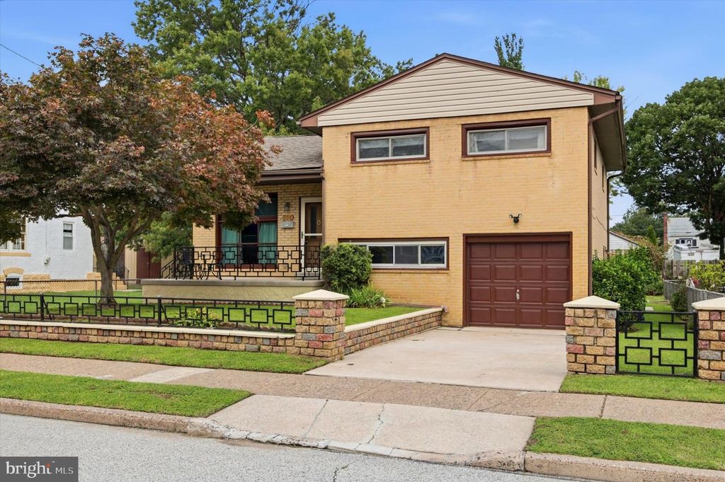307/308 SENECA ST, ESSINGTON, PA 19029 — photo 2