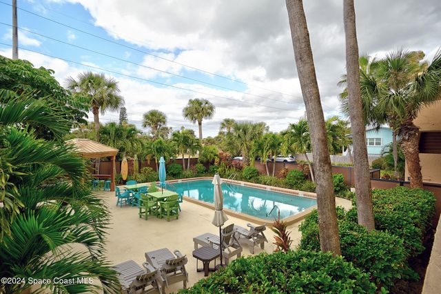 1101 S Miramar Avenue 201, Indialantic, FL 32903