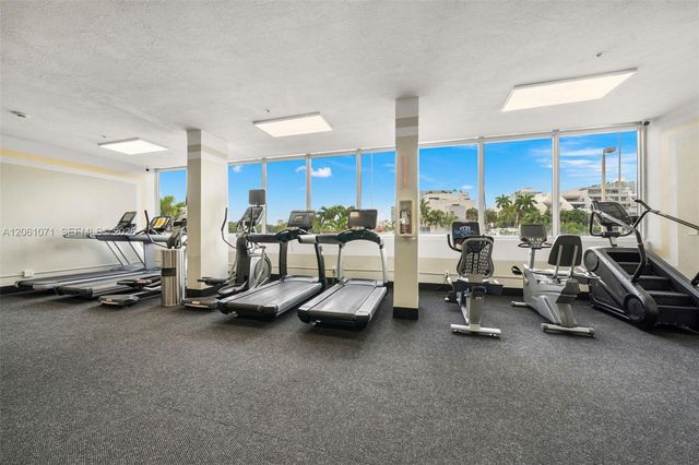 400 Kings Point Drive 1628, Sunny Isles Beach, FL 33160