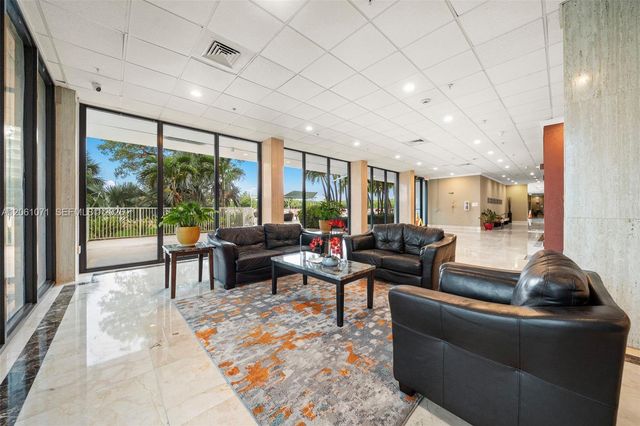 400 Kings Point Drive 1628, Sunny Isles Beach, FL 33160