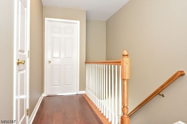 311 Cambridge Dr, Butler Boro, NJ 07405