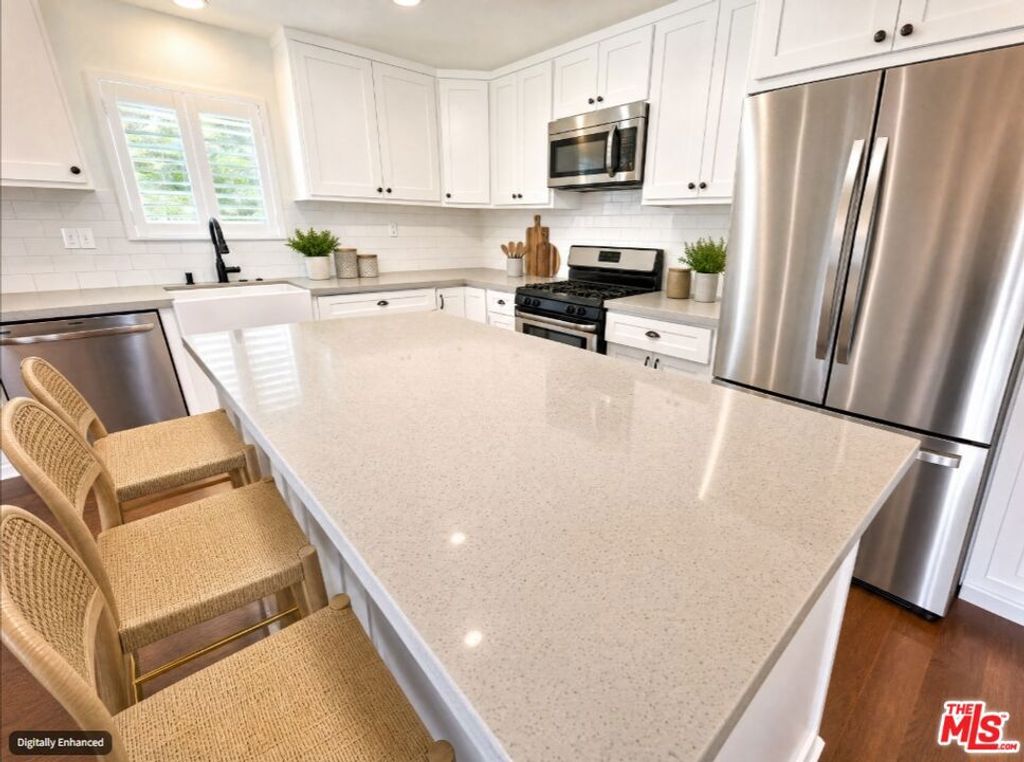 1138 S St Andrews Place, Los Angeles, CA 90019 — photo 4