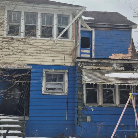 2536 Leslie Street, Detroit, MI 48238