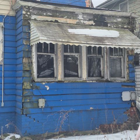 2536 Leslie Street, Detroit, MI 48238