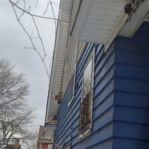 2536 Leslie Street, Detroit, MI 48238