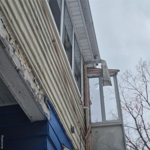 2536 Leslie Street, Detroit, MI 48238