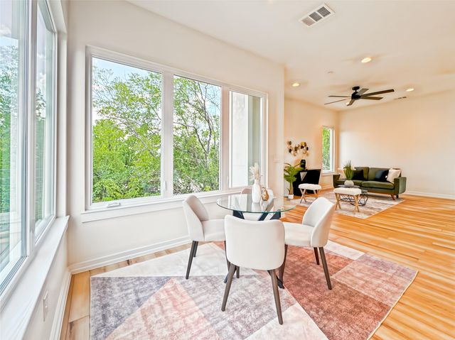 2309 Montopolis DR 8, Austin, TX 78741
