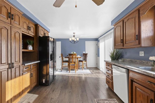 1554 CHARLES STREET, Green Bay, WI 54302