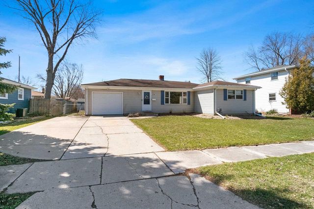 1554 CHARLES STREET, Green Bay, WI 54302