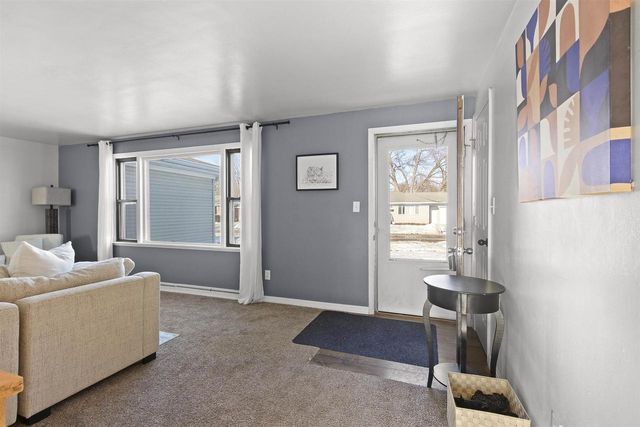 1554 CHARLES STREET, Green Bay, WI 54302