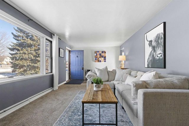 1554 CHARLES STREET, Green Bay, WI 54302