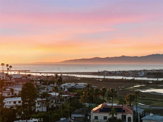 8140 calabar Avenue, Playa Del Rey, CA 90293