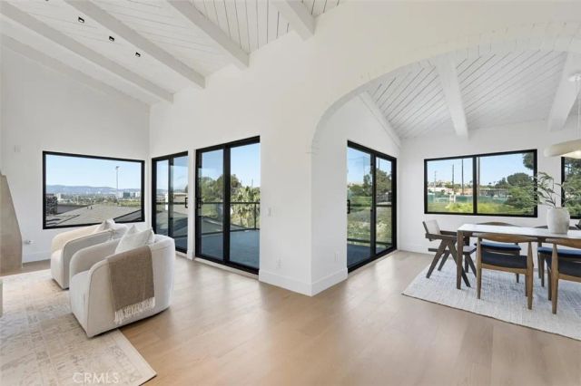 8140 calabar Avenue, Playa Del Rey, CA 90293