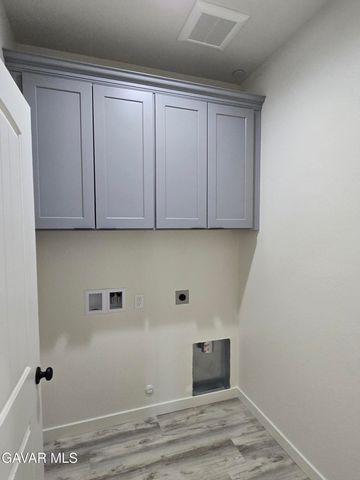 21241 Calhoun Court, California City, CA 93505