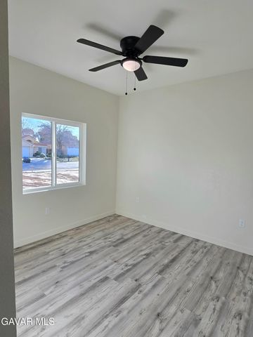 21241 Calhoun Court, California City, CA 93505