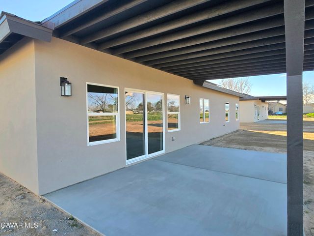 21241 Calhoun Court, California City, CA 93505