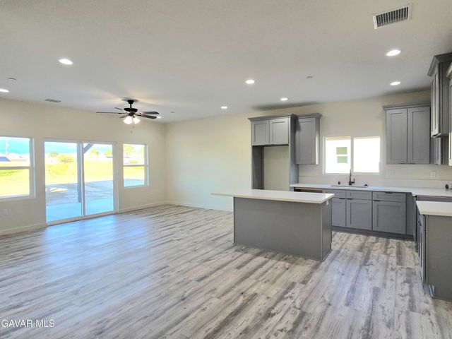 21241 Calhoun Court, California City, CA 93505