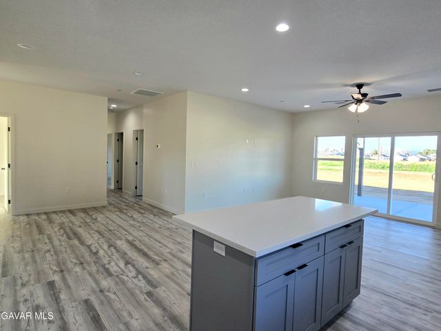 21241 Calhoun Court, California City, CA 93505