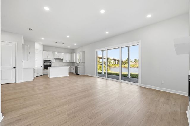 1008 Triton Ave., Little River, SC 29566