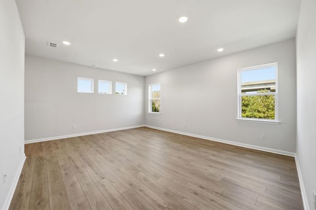 1008 Triton Ave., Little River, SC 29566
