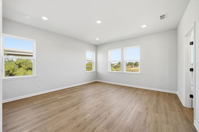 1008 Triton Ave., Little River, SC 29566