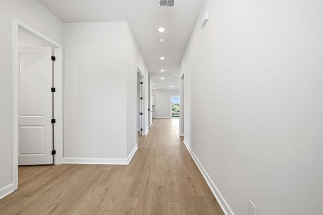 1008 Triton Ave., Little River, SC 29566