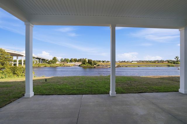 1008 Triton Ave., Little River, SC 29566