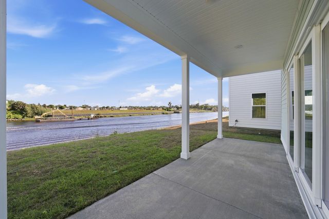 1008 Triton Ave., Little River, SC 29566