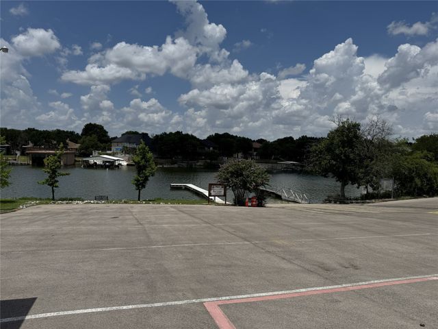 8805 Hidden Hill Drive, Fort Worth, TX 76179