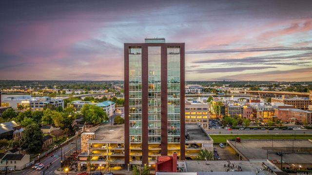 300 E Third #1302, Little Rock, AR 72201