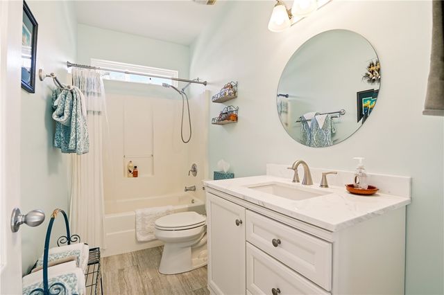 107 Simonton Way, St Simons Island, GA 31522