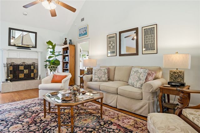 107 Simonton Way, St Simons Island, GA 31522