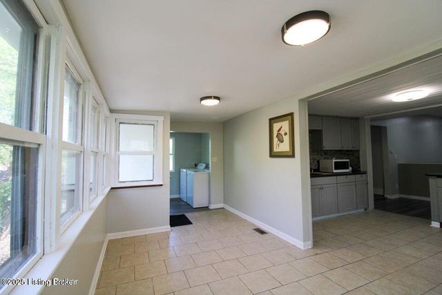 4608 Cliff Ave, Louisville, KY 40215