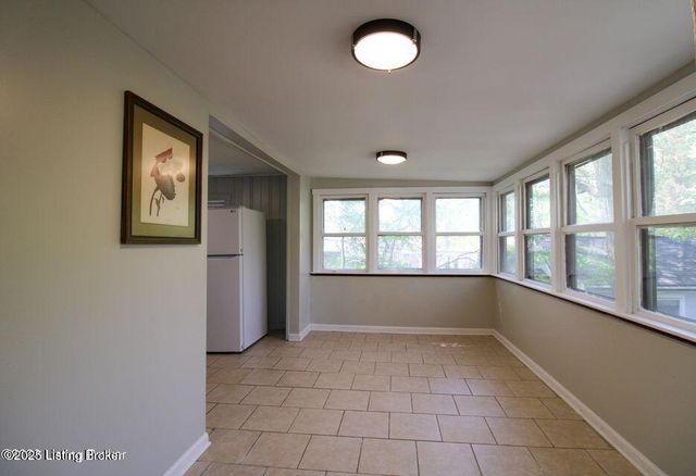 4608 Cliff Ave, Louisville, KY 40215