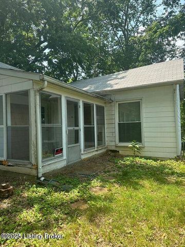 4608 Cliff Ave, Louisville, KY 40215