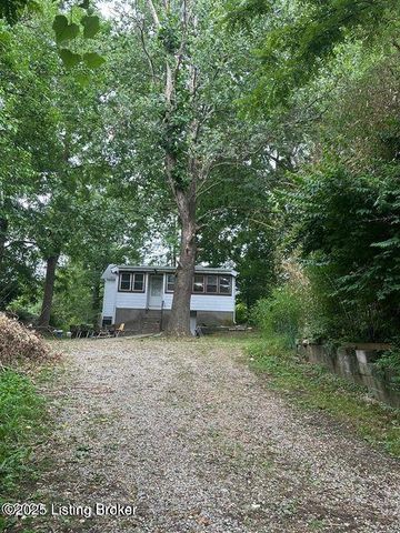 4608 Cliff Ave, Louisville, KY 40215