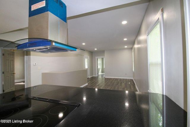 4608 Cliff Ave, Louisville, KY 40215