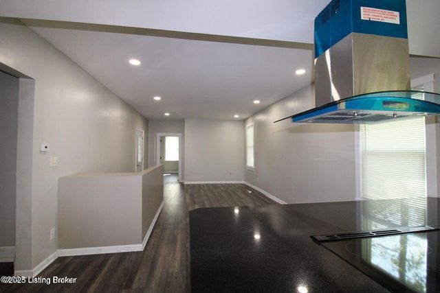 4608 Cliff Ave, Louisville, KY 40215